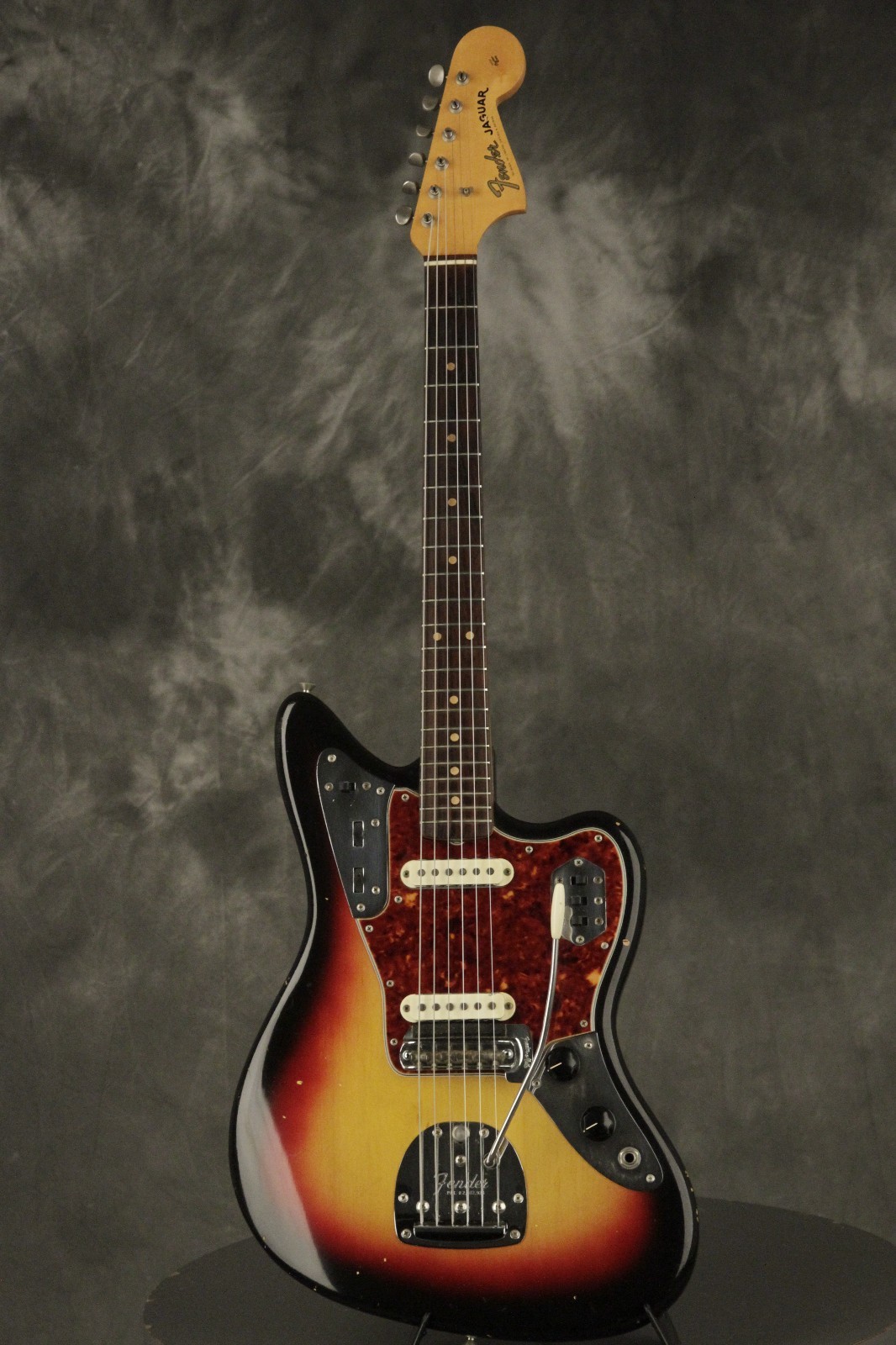 original 1964 pre-CBS Fender JAGUAR Sunburst
