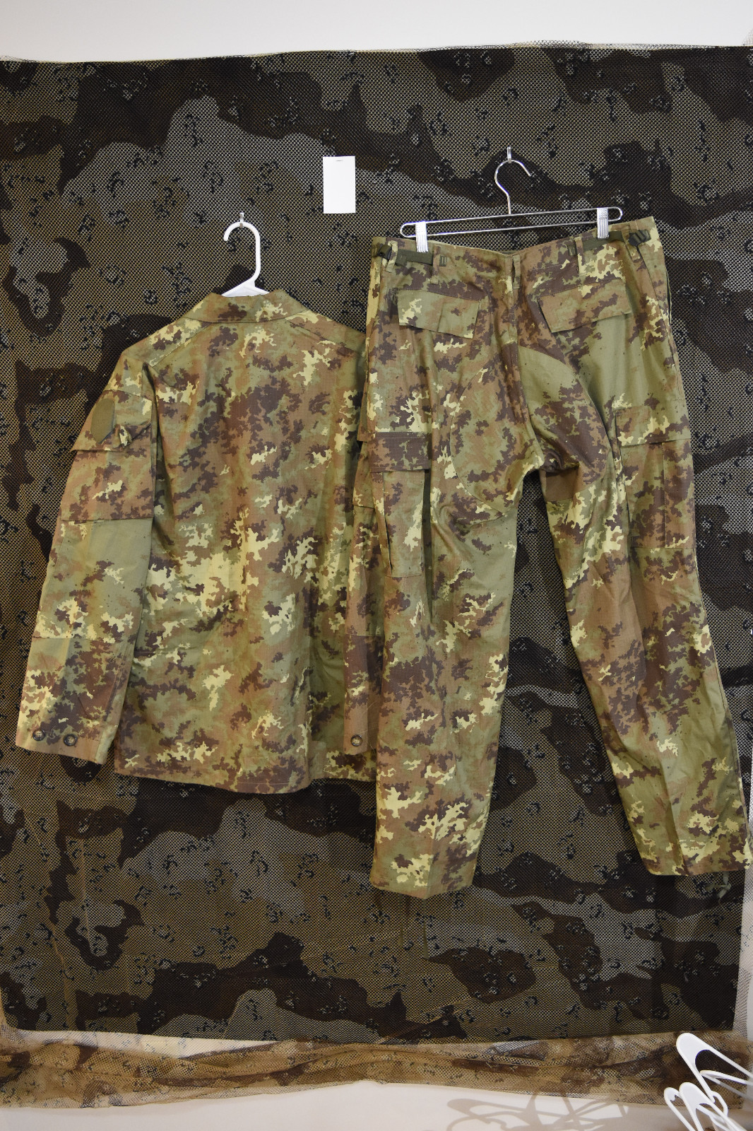 Italian Army Vegetato Woodland Camo Uniform Set, Size Large