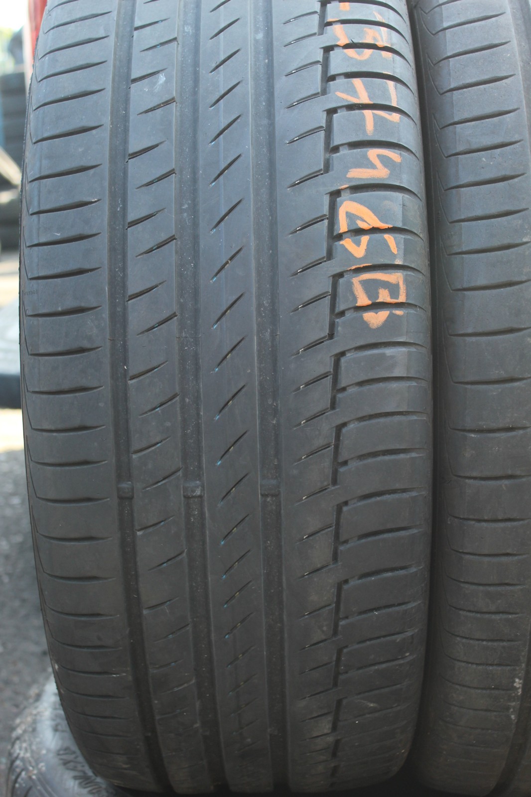 265 45 21 Continental, PC 6, XL, AO, 108H, x2 A Pair 6.5mm (F1_tyres) FO L3746