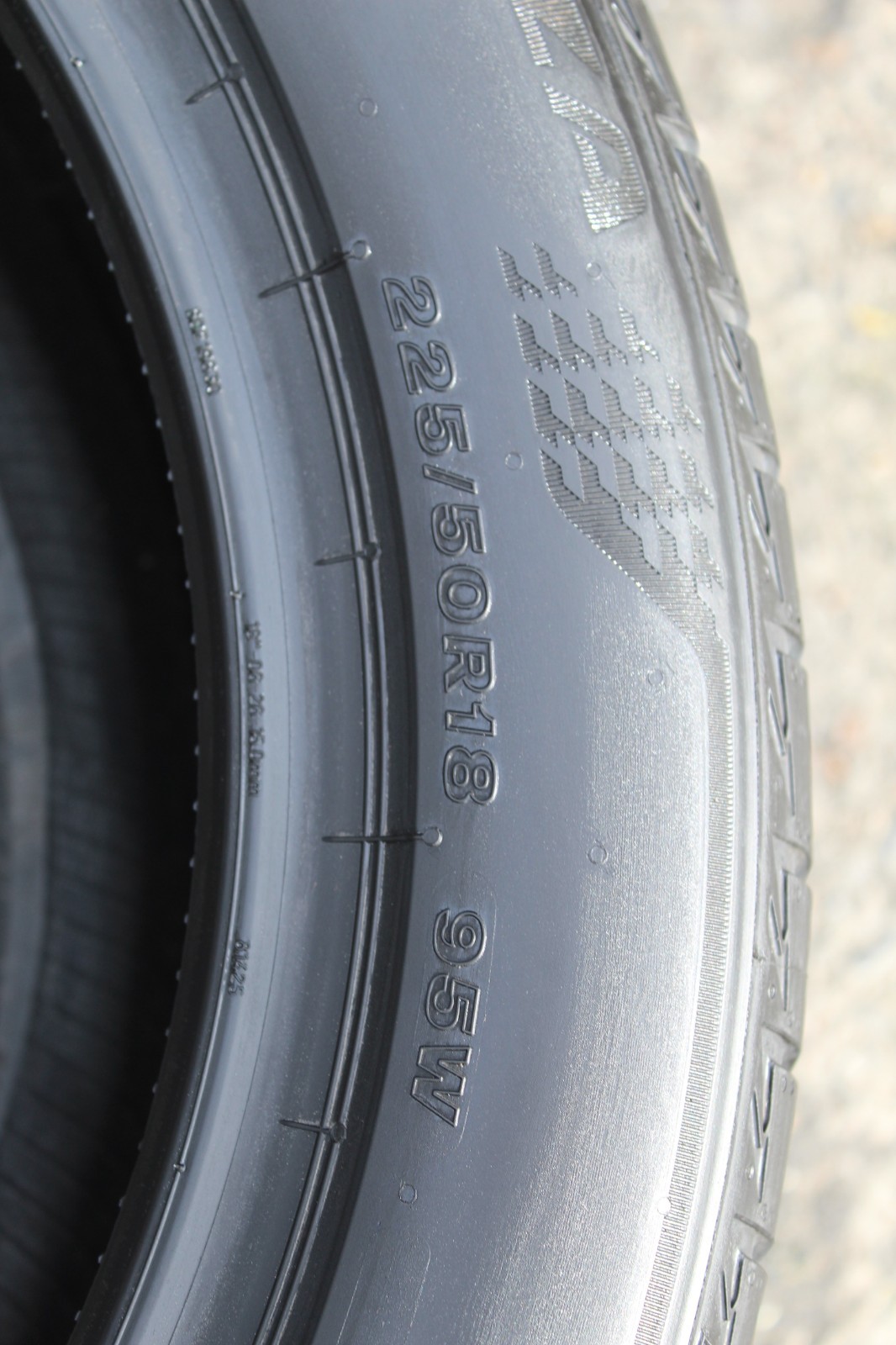 New 225 50 18 Bridgestone, Turanza T005, 95W, x1 Single Tyre (F1_tyres) L3938
