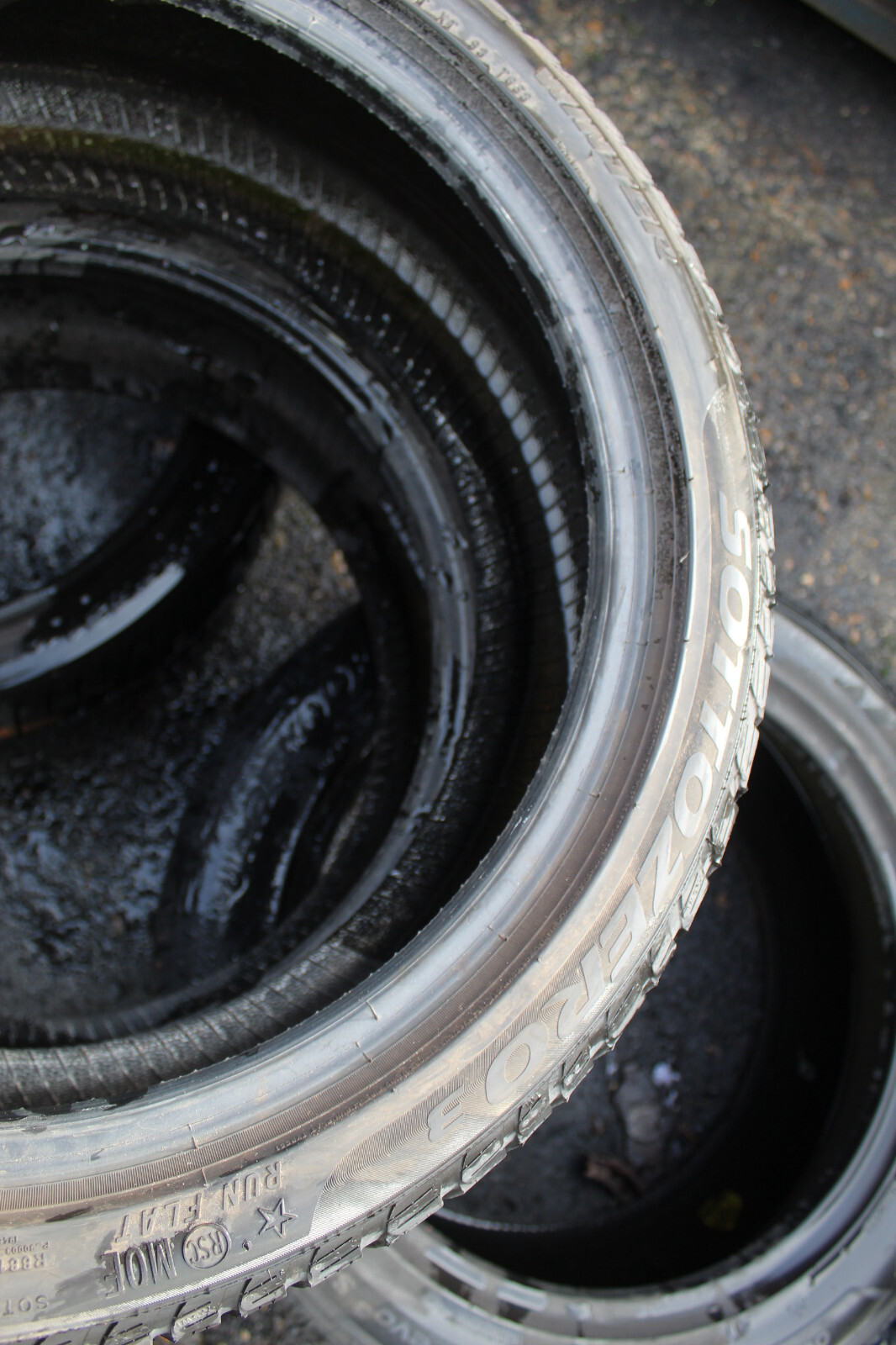 245 40 19 Pirelli, Winter, RunFlat, MOE, XL 98V x2 A Pair 6.0mm (F1_tyres) L3003