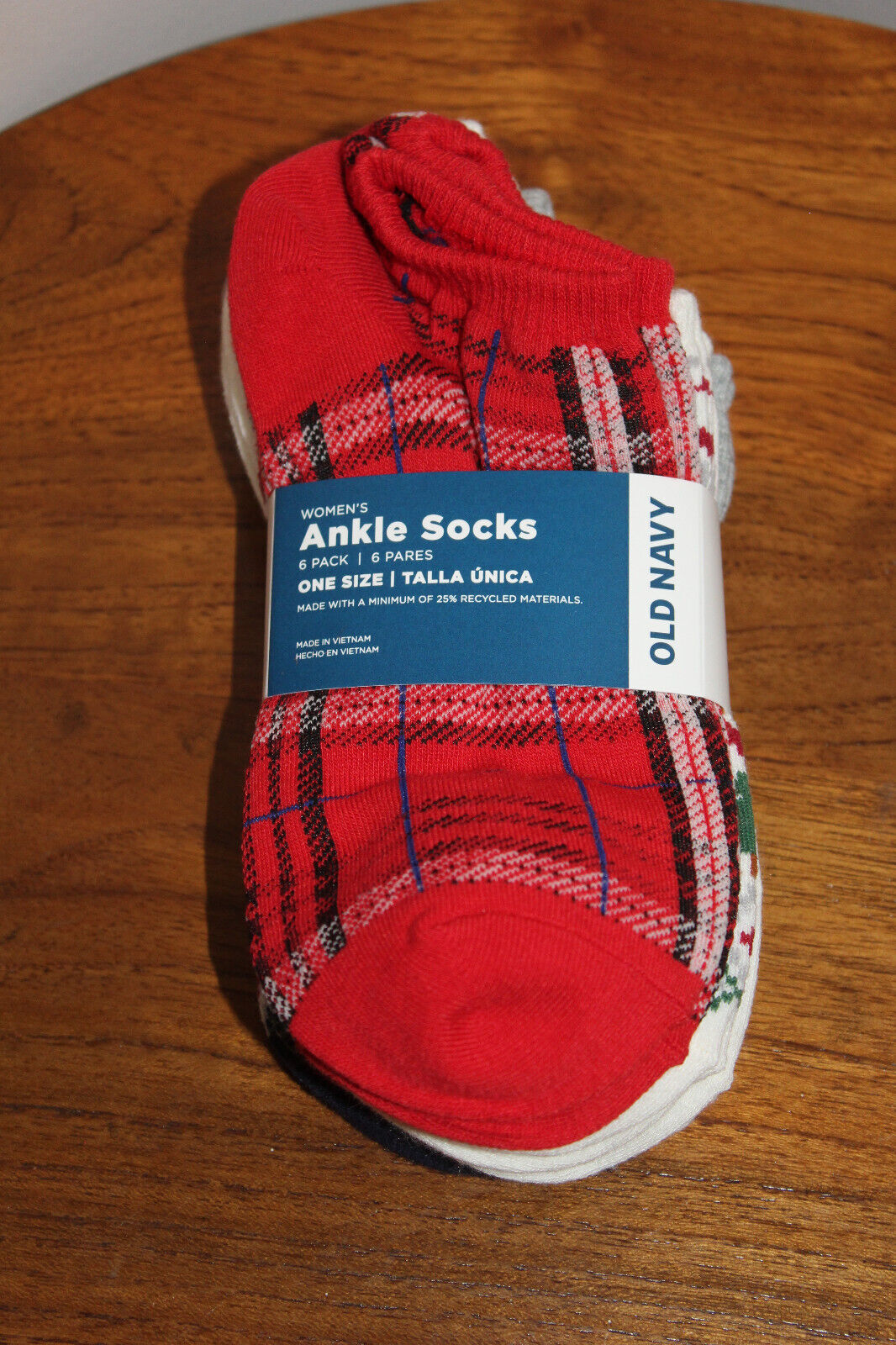 6 Pairs Fair Isle Plaid Gray Red Navy Blue One Size