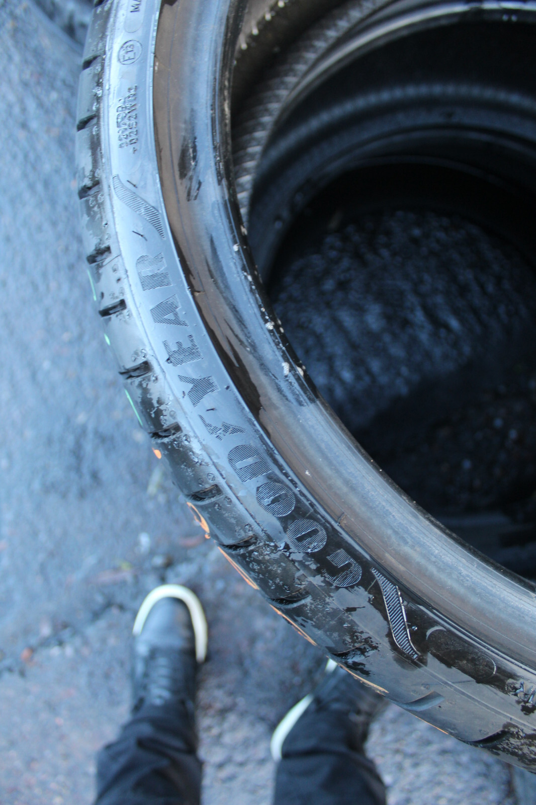 245 35 20 Goodyear, RunFlat, MOE, 95Y, x2 A Pair 5.8mm (F1_tyres) FO L2996