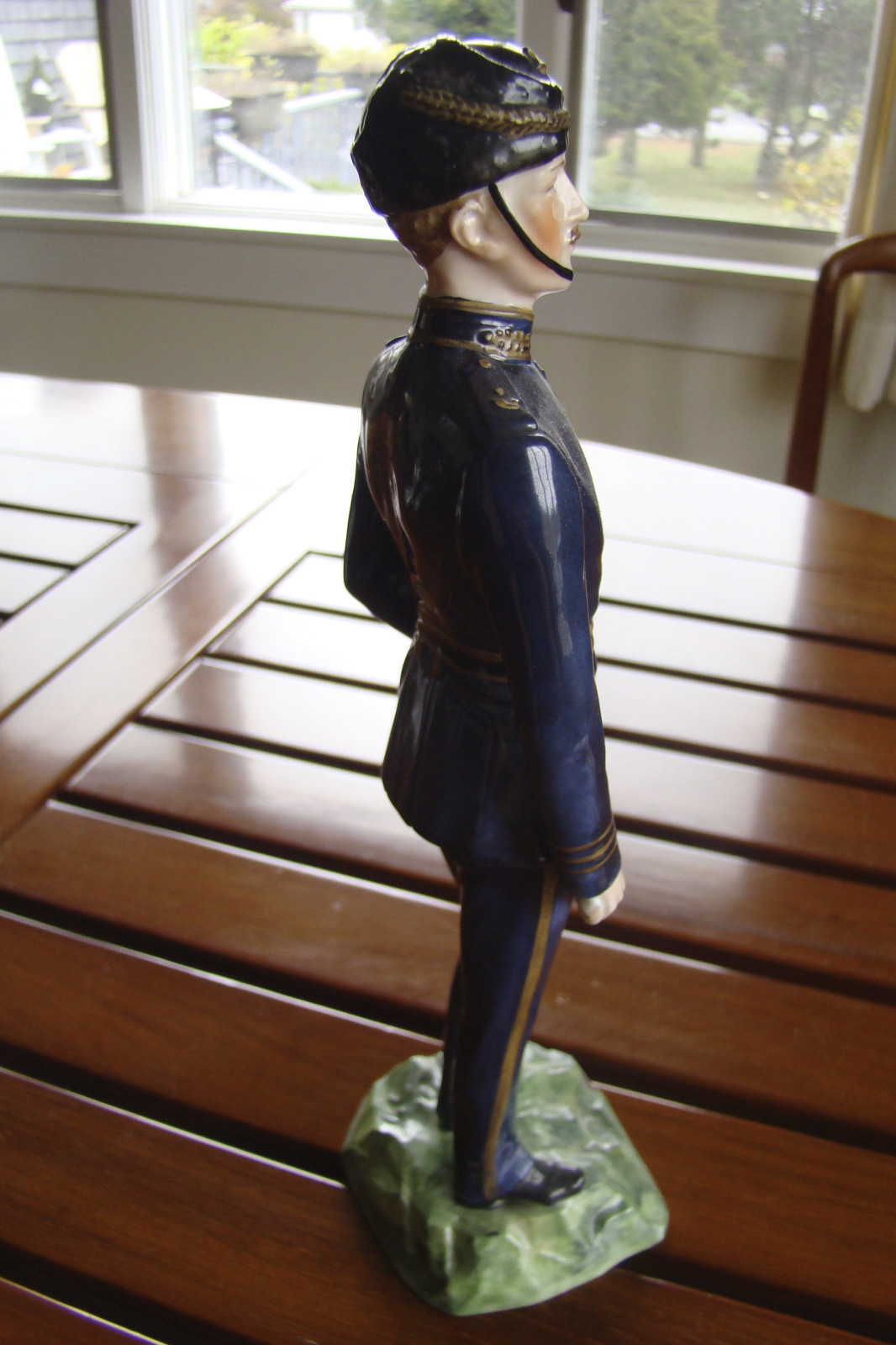 AMAZING! RAF FULL DRESS OFFICER PORCELAIN FIGURINE MADE DRESDEN 1920s