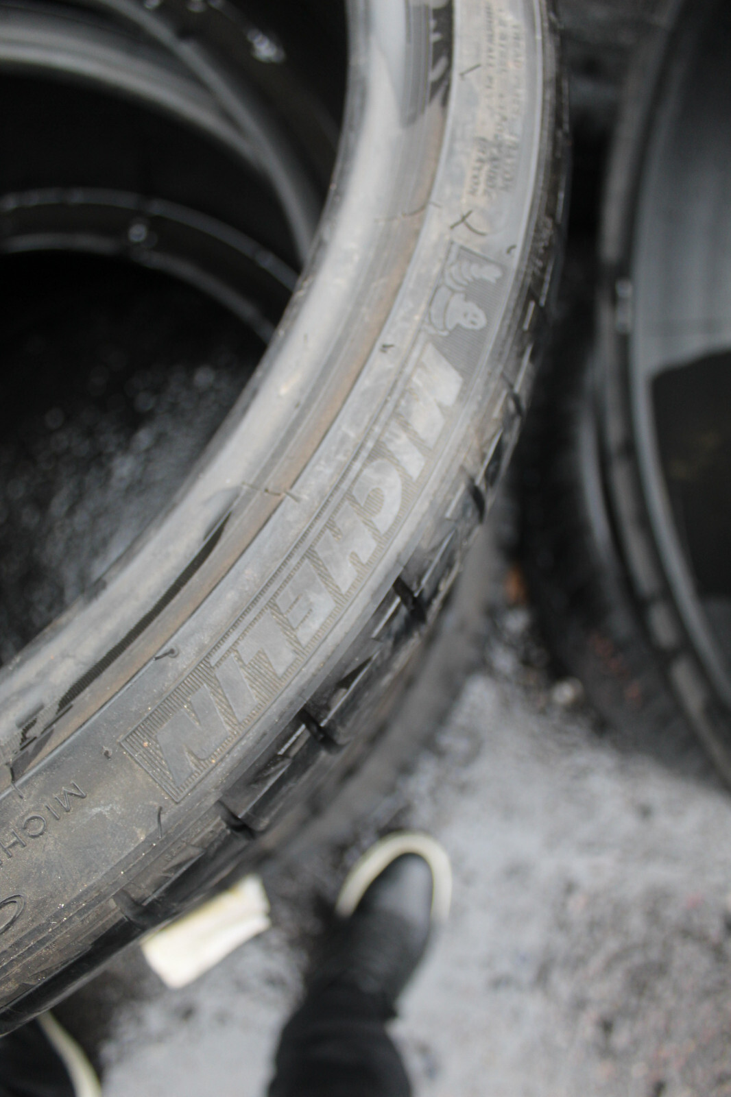 New 265 30 20 Michelin, Pilot Sport, R01, 94Y, x2 A Pair (F1_tyres) FOD L3214
