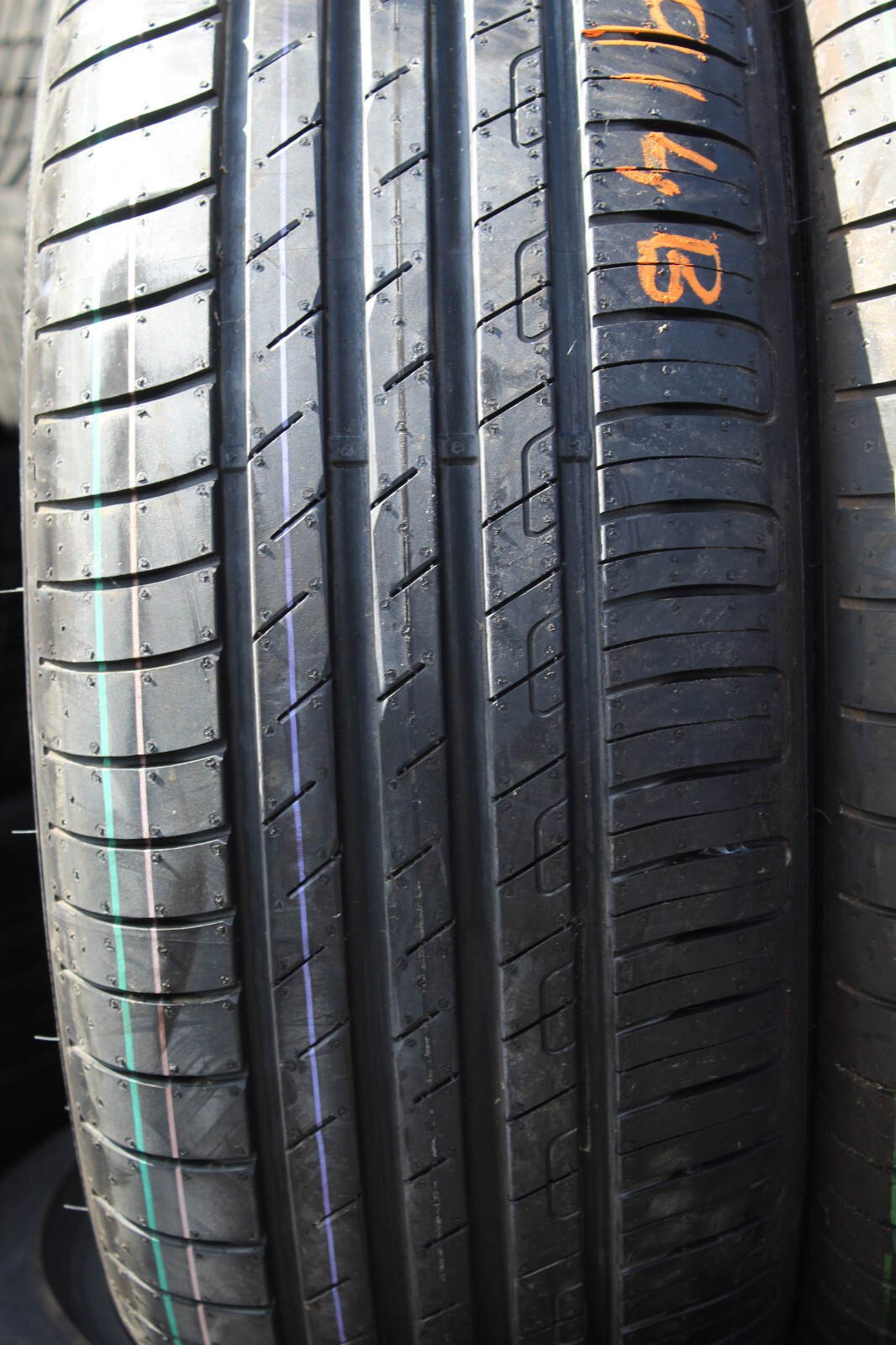 New 225 55 16 Goodyear, Efficient Grip P., 95W, x2 A Pair (F1_tyres) L2914