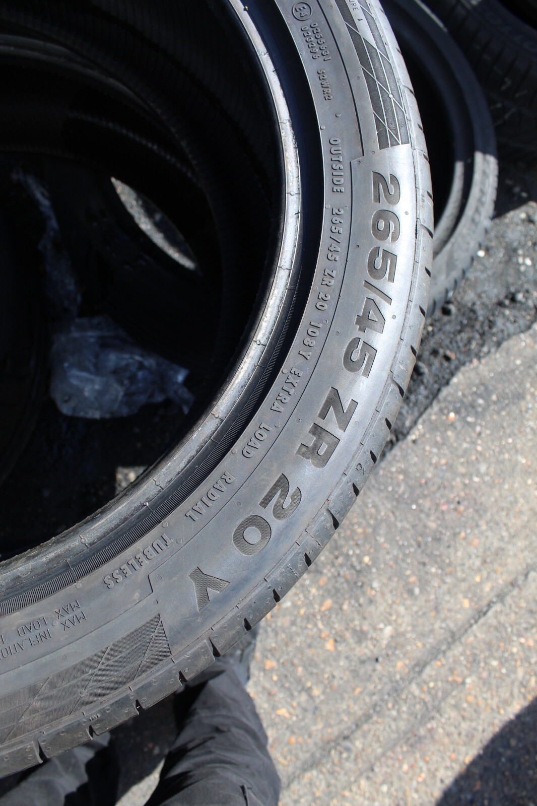 265 45 20 Continental, CSC 5, MO, XL, 108Y, x2 A Pair 5.0mm (F1_tyres) FO L2930