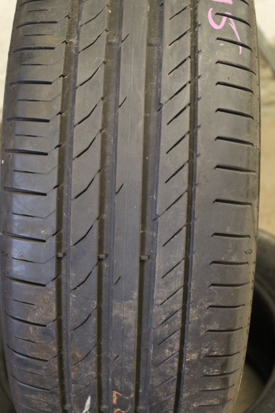 225 40 18 Continental, CSC 5, XL, AO1, 92Y, x1 Single Tyre 6.2mm (F1_tyres) X115
