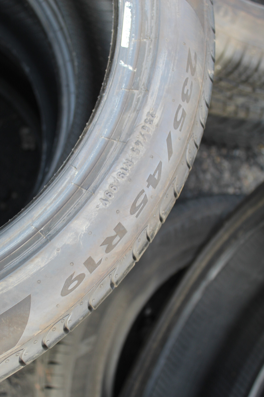 235 45 19 Pirelli, Powergy TM, XL, 99Y x2 A Pair 5.2mm (F1_tyres) L2853