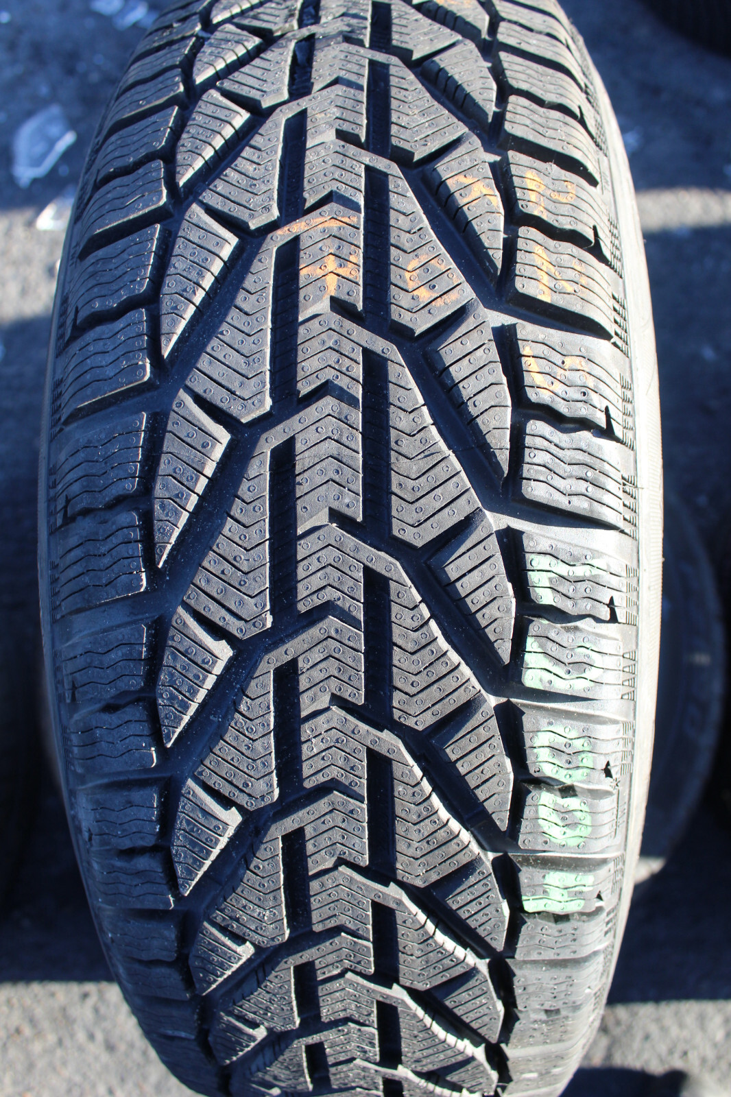 New 225 60 17 Kormoran, Winter, XL, M+S, 103V, x1 Single Tyre (F1_tyres) L2004
