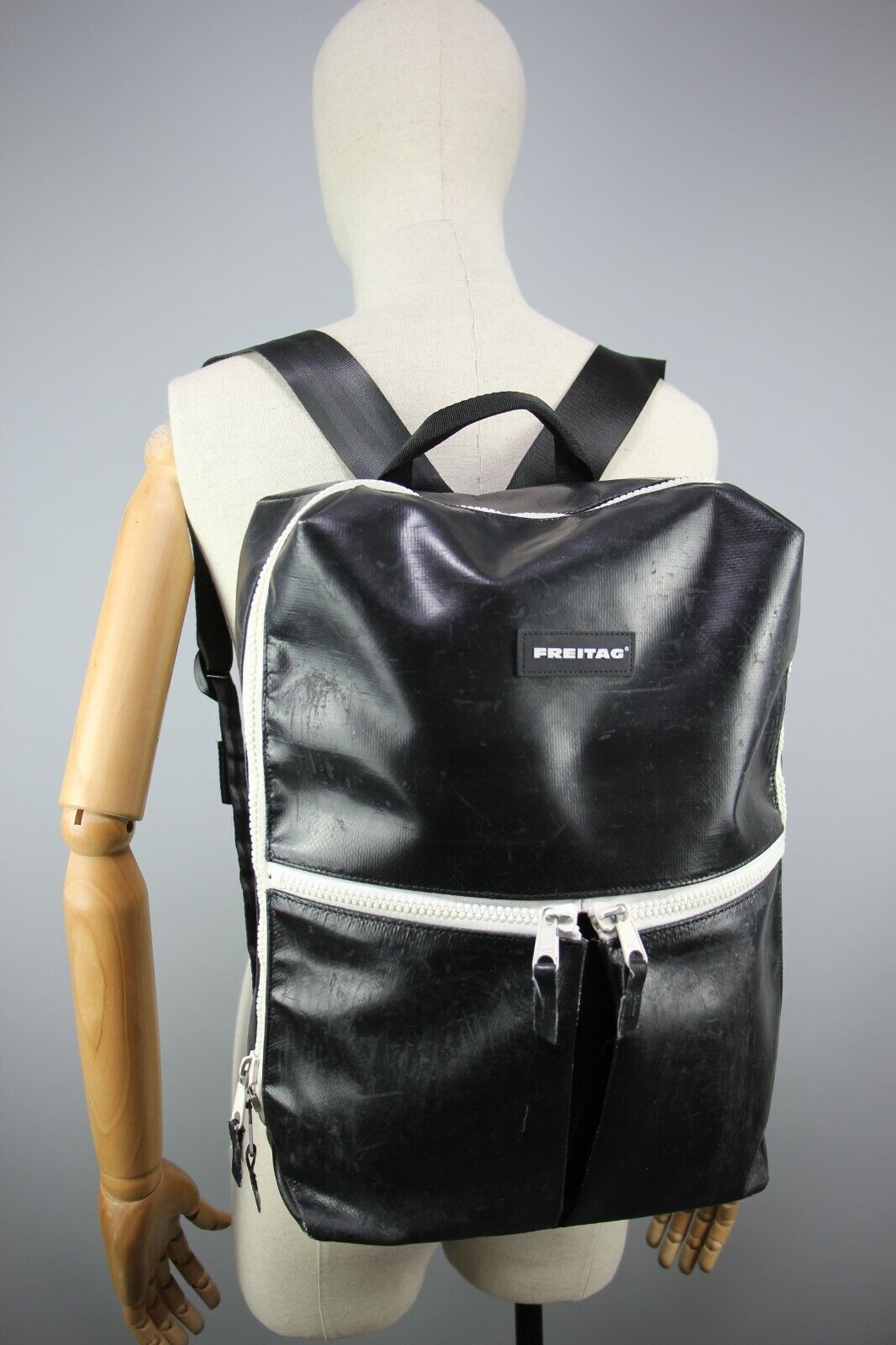 FREITAG F49 FRINGE Black Authentic CLASSIC BACKPACK Size FREITAG F49 FRINGE Black Authentic CLASSIC BACKPACK Size