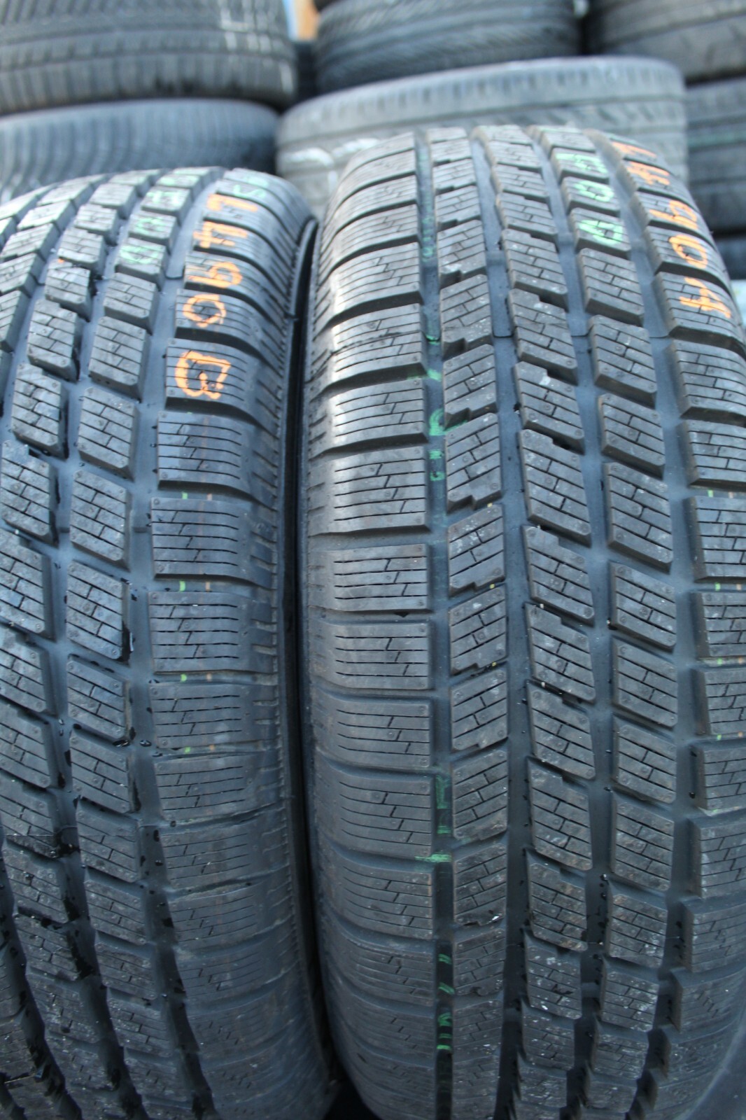 New 205 65 15 Pirelli, Winter 190 Snow Spt, 94T, x2 A Pair (F1_tyres) FOD L490