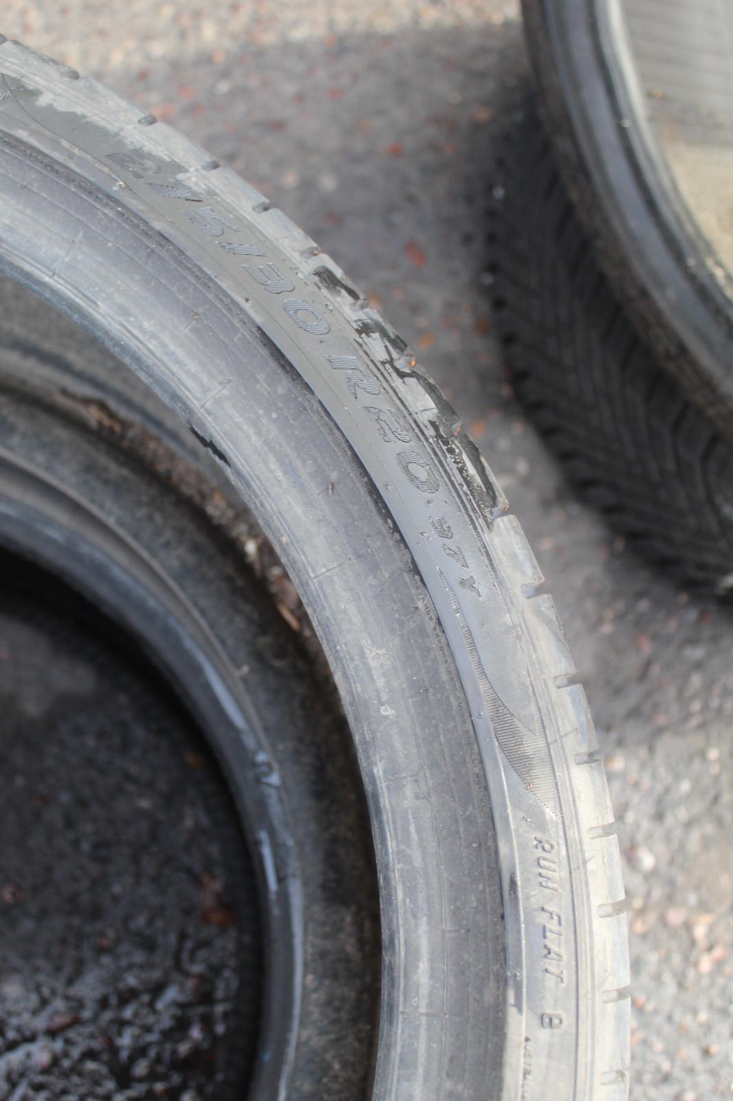 275 30 20 Pirelli, RunFlat, MOE, Star, 97Y, x2 A Pair 5.0mm (F1_tyres) L3881