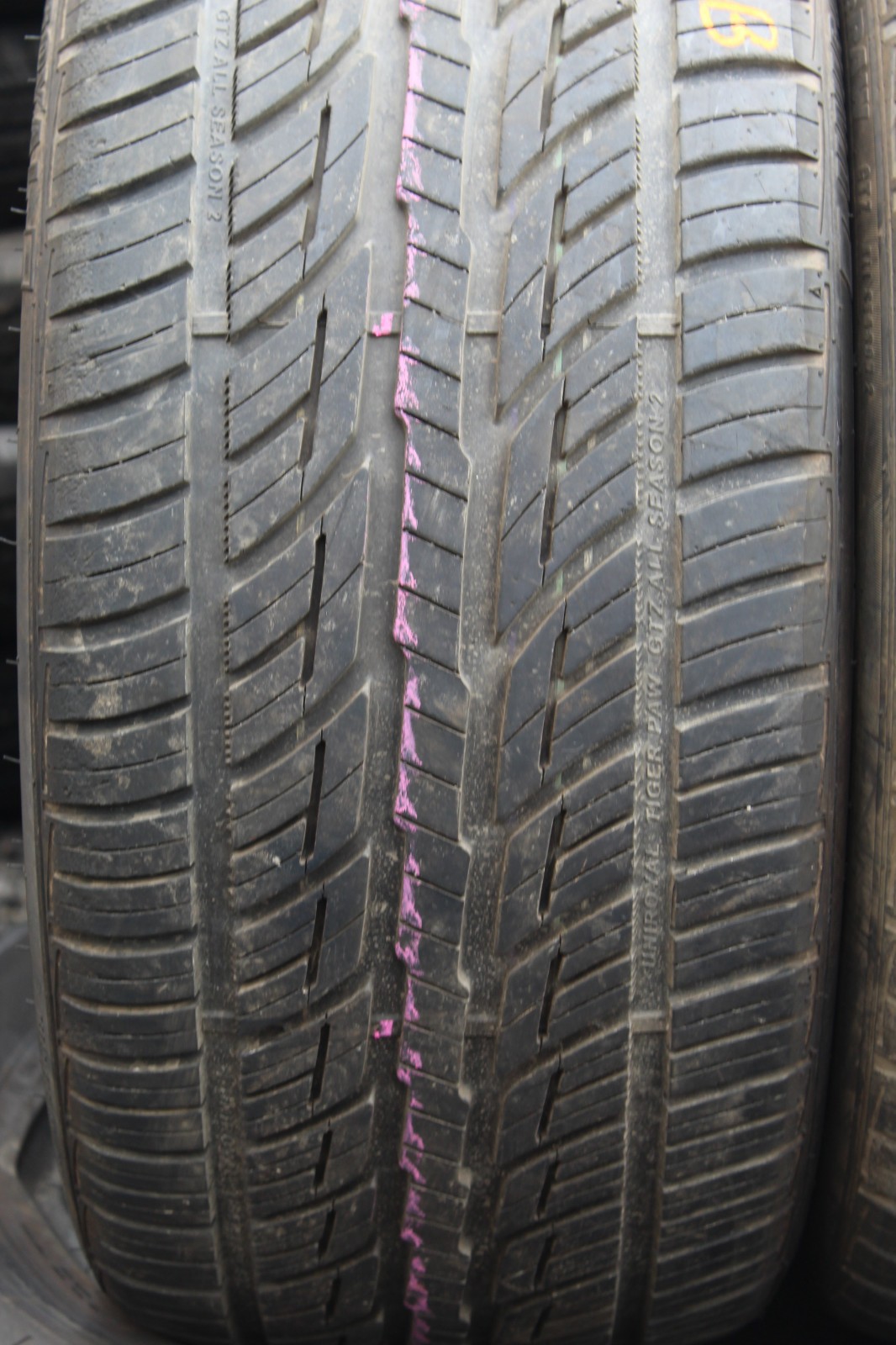 265 35 18 Uniroyal, All Season, M+S, 93Y, x2 A Pair 6.6mm (F1_tyres) L3629