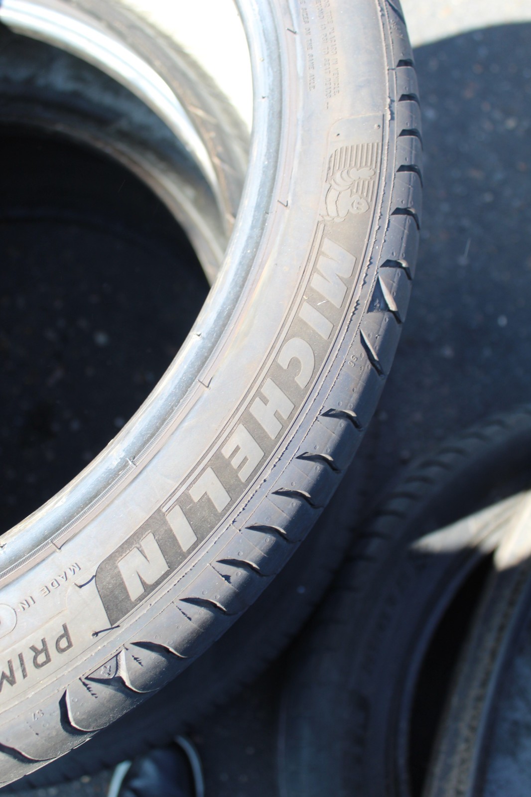 235 40 18 Micheli, Primacy 4, 91W, x2 A Pair 5.8mm (F1_tyres) L3722