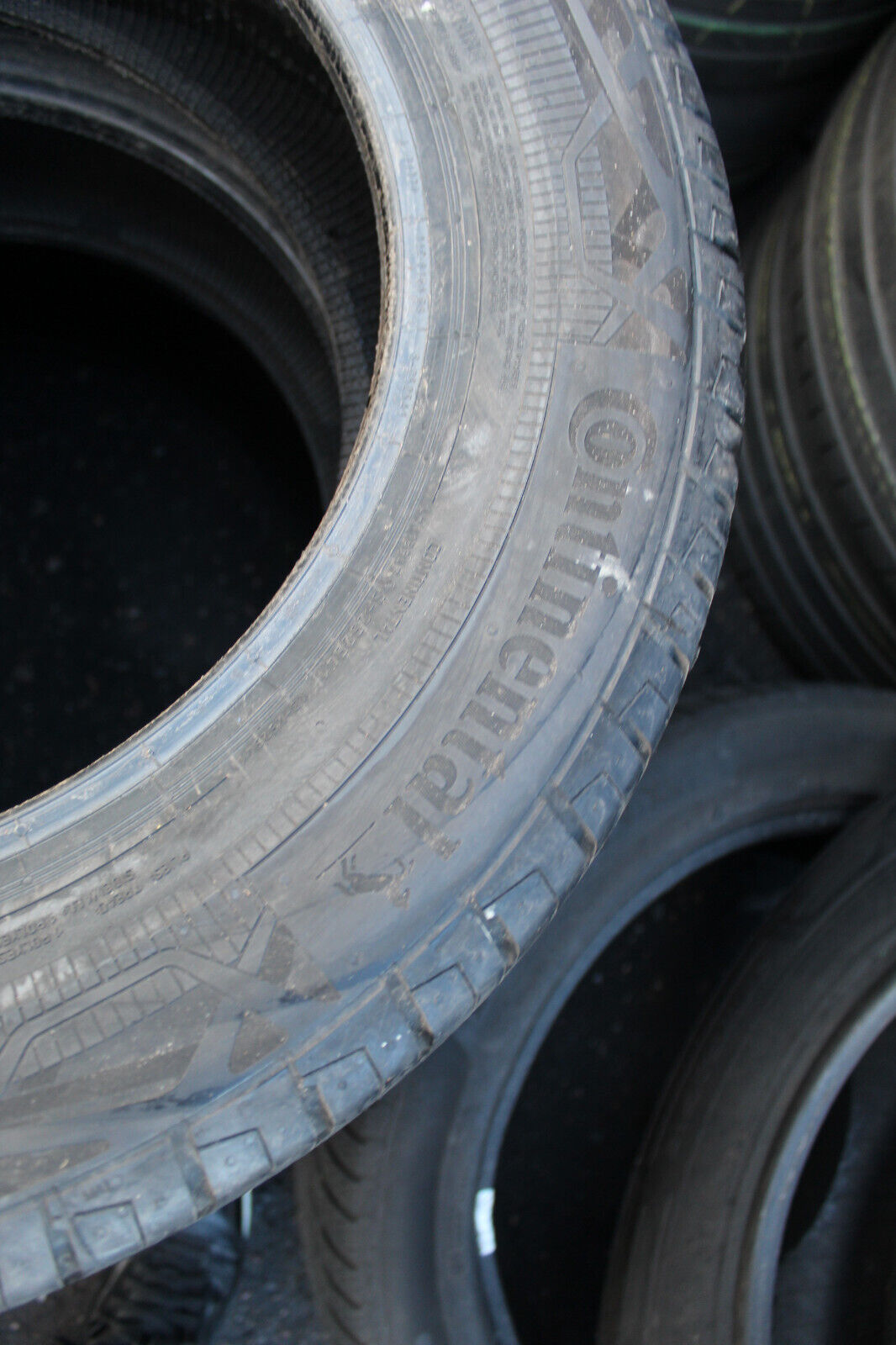 New 205 65 16C Continental, VanContact Eco, 107/105T, x2 A Pair (F1_tyres) L3290