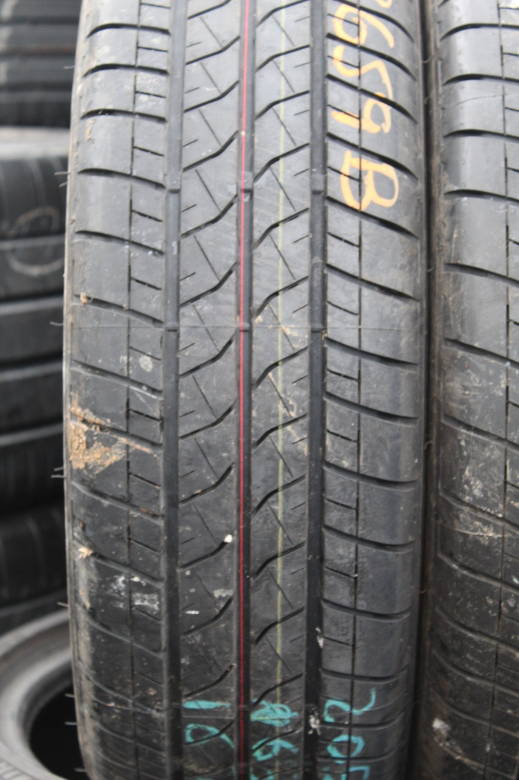 New 205 65 16C Bridgestone, Duravis R660 Eco, 107/105T, x1 Tyre (F1_tyres) L3659