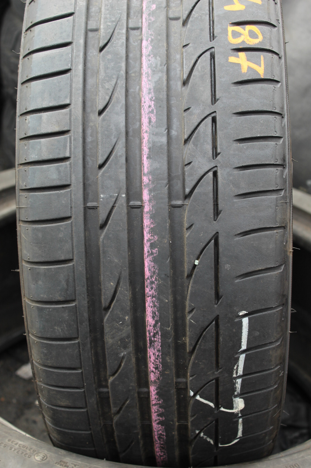 225 40 18 Bridgestone, RunFlat, Star, 88Y, x1 Single Tyre 7.0mm (F1_tyres) L3487