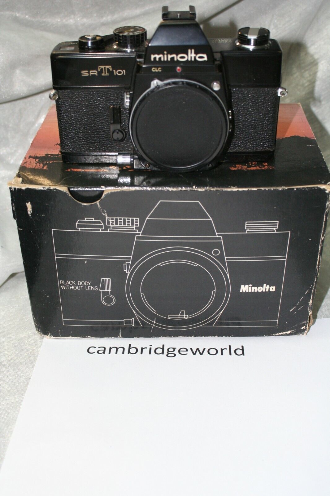 BLACK MINOLTA SRT 101 CAMERA in the ORIGINAL FACTORY BOX BLACK MINOLTA SRT 101 CAMERA in the ORIGINAL FACTORY BOX