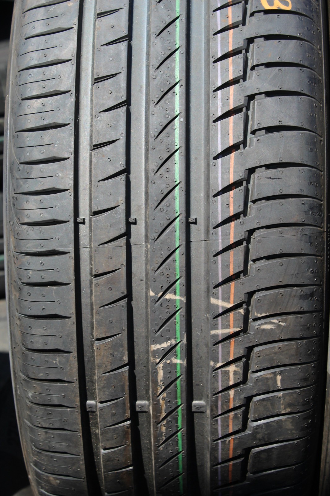 New 245 45 18 Continental, Premium Contact 6, 96Y, x2 A Pair (F1_tyres) L3559