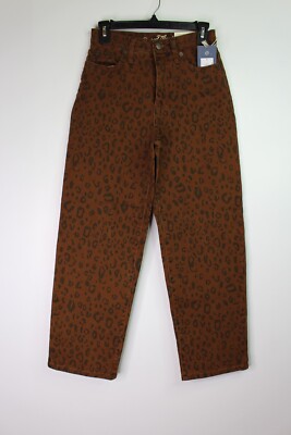 Women's Universal Threads Vintage Straight Jeans Leopard Print Size 0