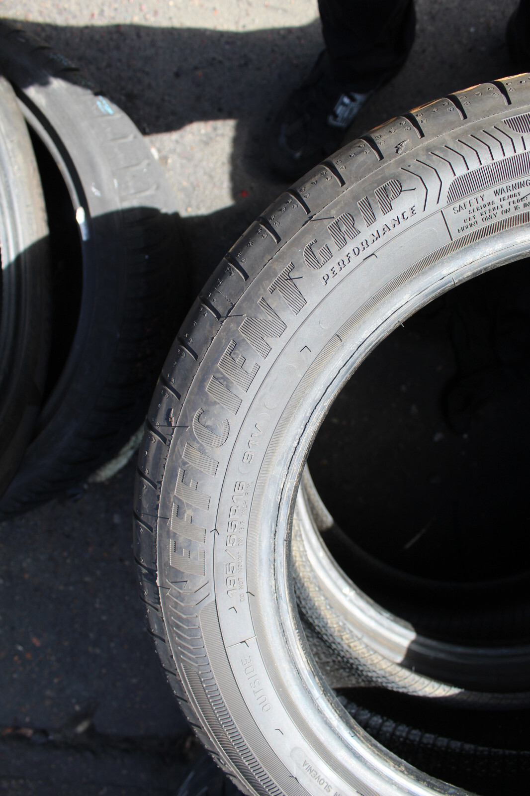 New 195 55 16 Goodyear, Efficient Grip, XL, 91V, x2 A Pair (F1_tyres) L2903