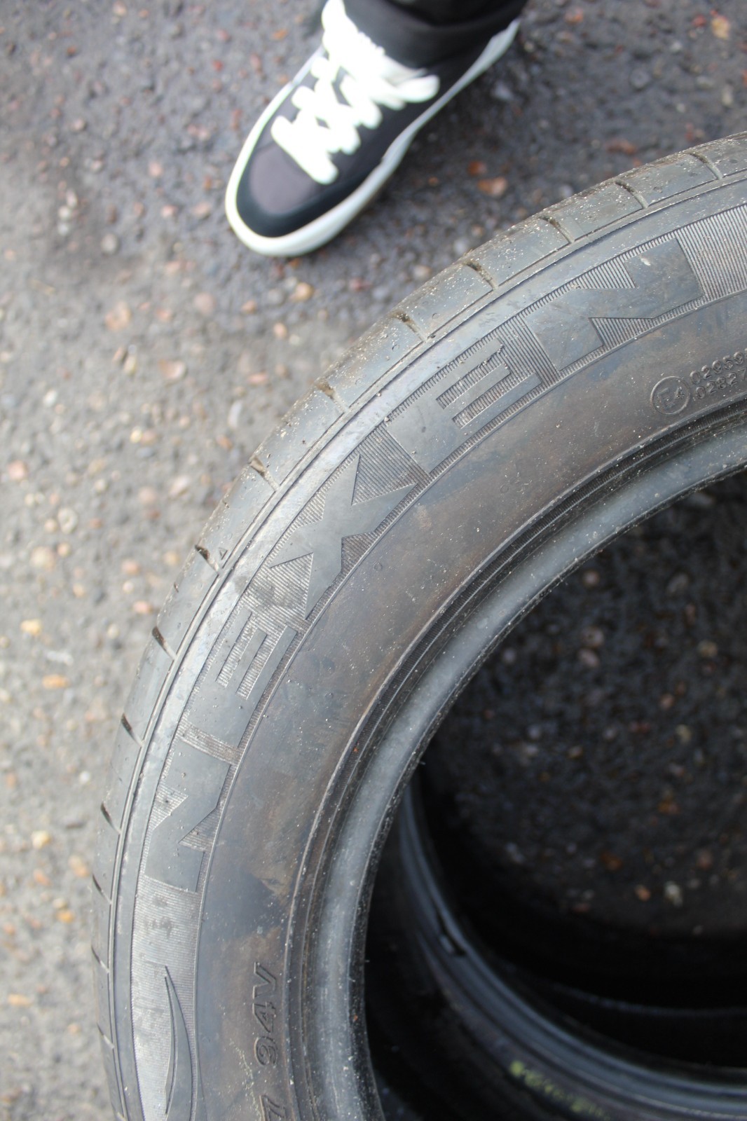 New 215 55 17 Nexen, NFera SU1, 94V, x1 Tyre (F1_tyres) L3883