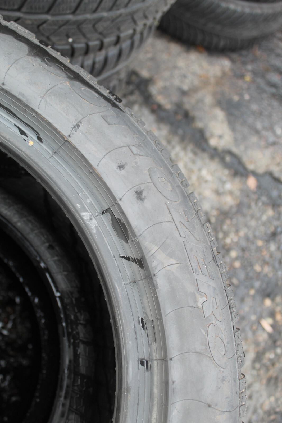 New 225 55 17 Pirelli, Sotto Zero, Winter, AO, 97H, x2 A Pair (F1_tyres) L1762