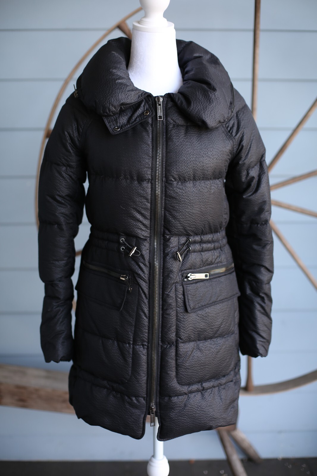 LNWOT Burberry Quilted Down Puffer Jacket Hooded Black SZ XS