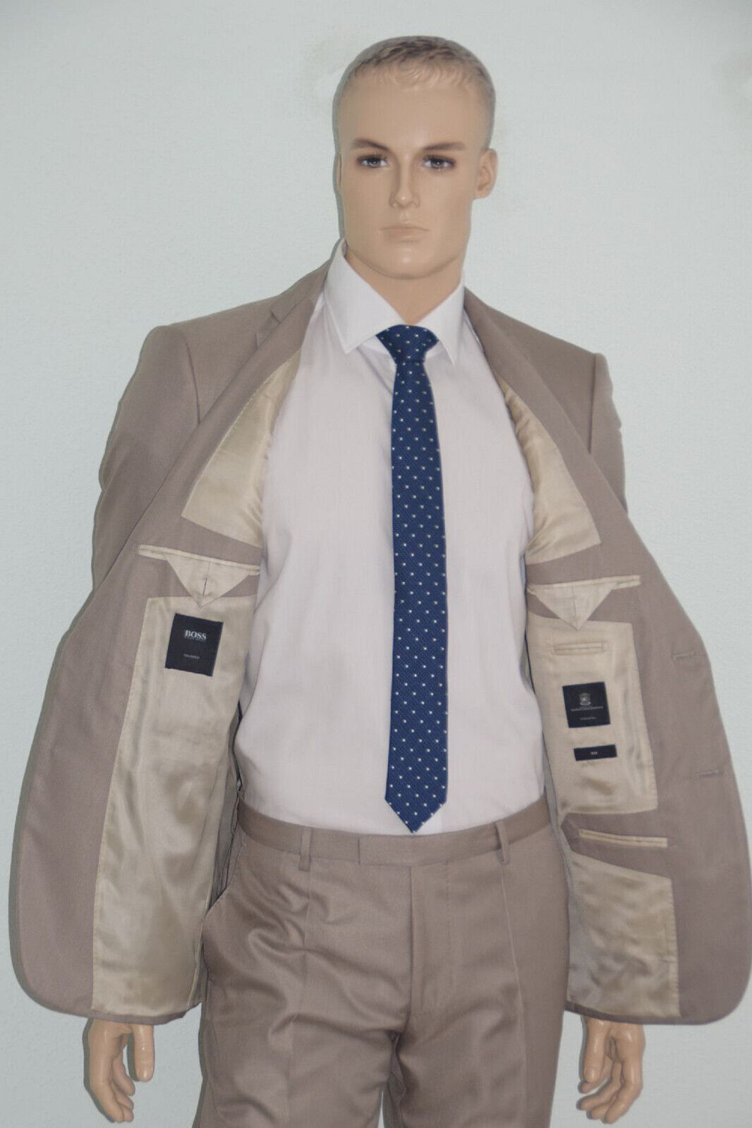 Pre-owned Hugo Boss Tailored Suit, Mod. T-howard2/court3, Size 102 / Us 42l, 100% Silk In Beige