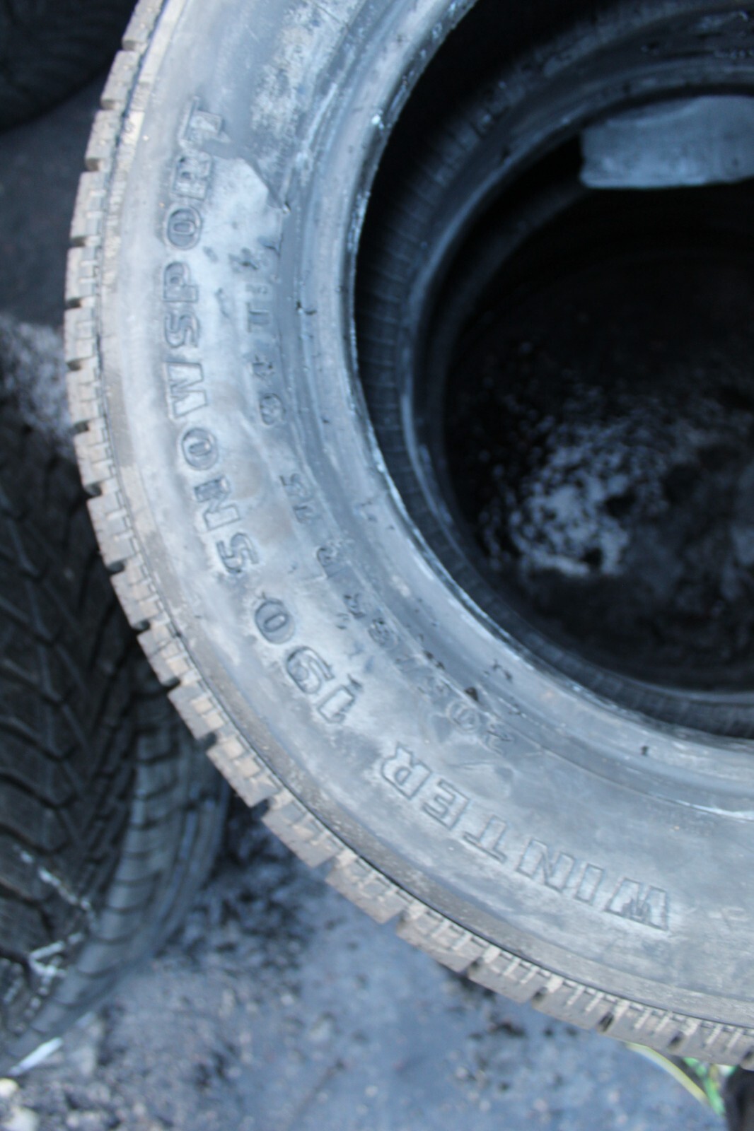 New 205 65 15 Pirelli, Winter 190 Snow Spt, 94T, x2 A Pair (F1_tyres) FOD L490