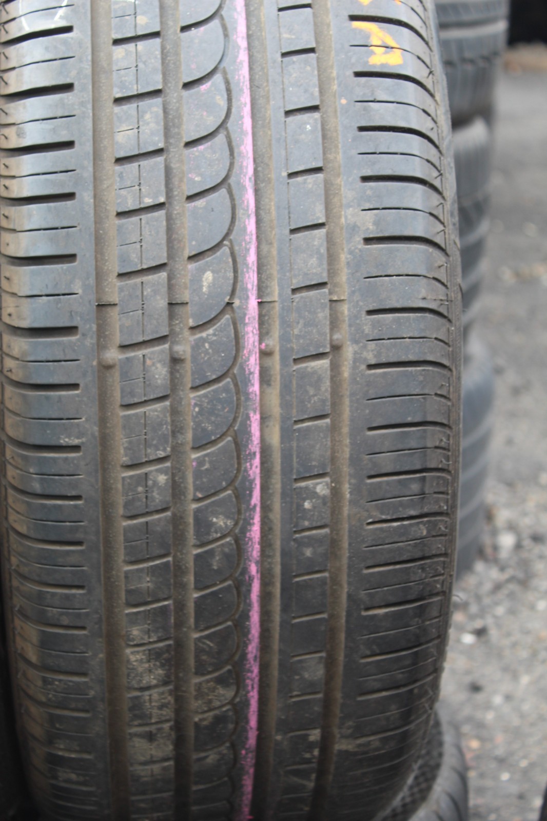 255 50 18 Pirelli, P Zero Rosso, 102Y, x2 A Pair 6.0mm (F1_tyres) FOD L3626