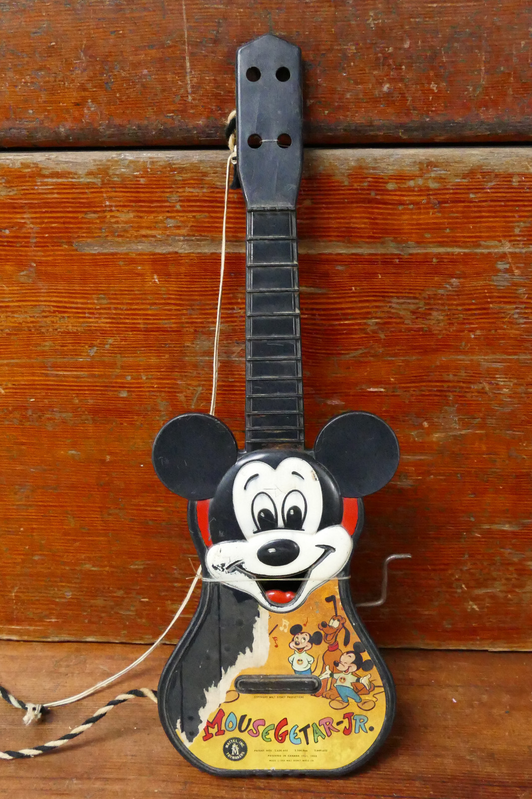Vintage 1955 Mickey Mouse Guitar Music Box Mousegetar Jr Vintage 1955 Mickey Mouse Guitar Music Box Mousegetar Jr