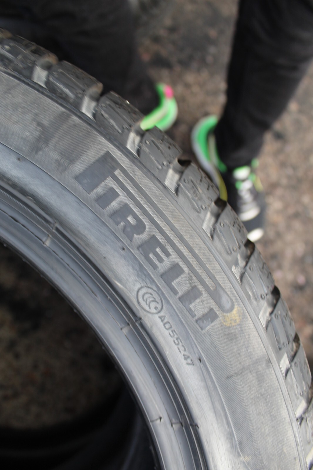 New 215 45 16 Pirelli, SottoZero3, Winter,M+S, 86H,x2 A Pair (F1_tyres) FOD B012