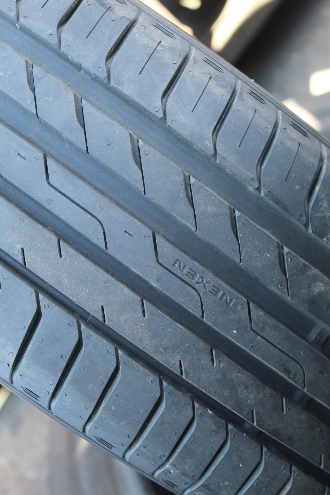 New 205 55 19 Nexen, Nfera, XL, 97V, x1 Single Tyre (F1_tyres) L3943