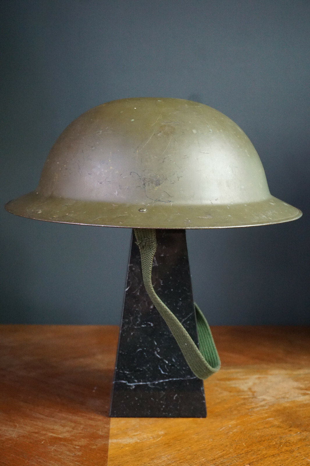Orig Britischer Tellerhelm Brodie Stahlhelm British Army MKII Steel Helmet WWII 