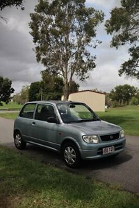 Daihatsu cuore 2001