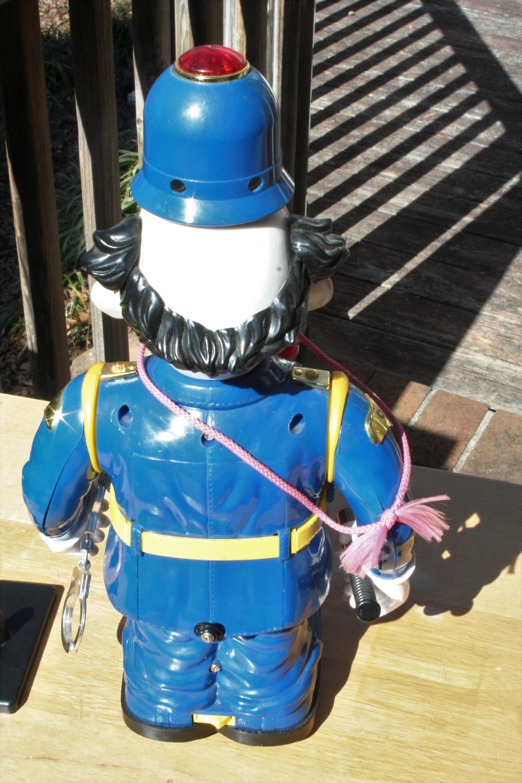 1989 Hong Kong Made New Bright Co Battery Operated Bump’N Benny Clown Policeman