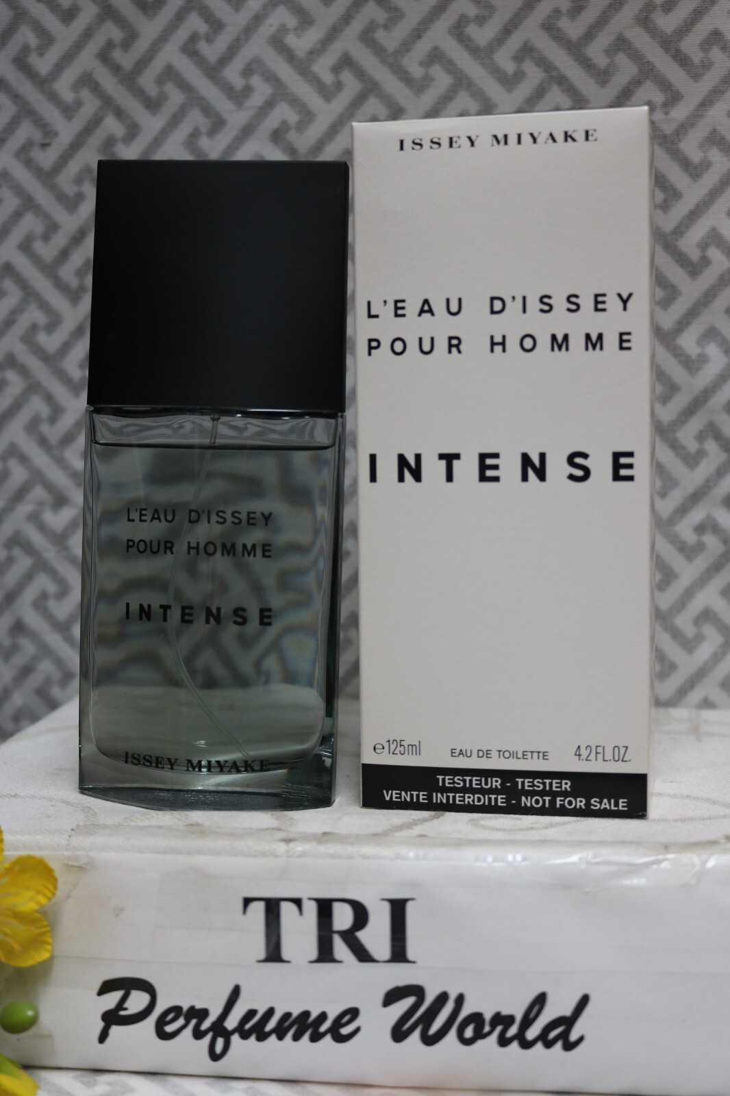 L'eau D'issey Pour Homme Intense Eau De Toilette Spray (Tester) By Issey Miyake - 4.2 oz L'eau D'issey Pour Homme Intense Eau De Toilette Spray (Tester) By Issey Miyake - 4.2 oz