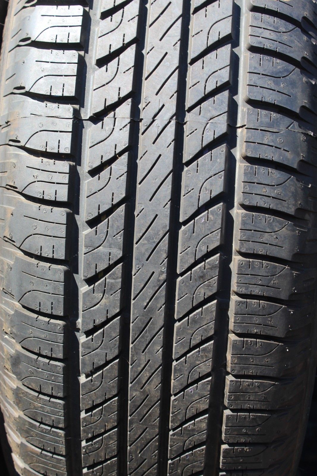 New 265 65 17 Goodyear, Wrangler, All Season, M+S, 112H x1 Tyre (F1_tyres) L3947