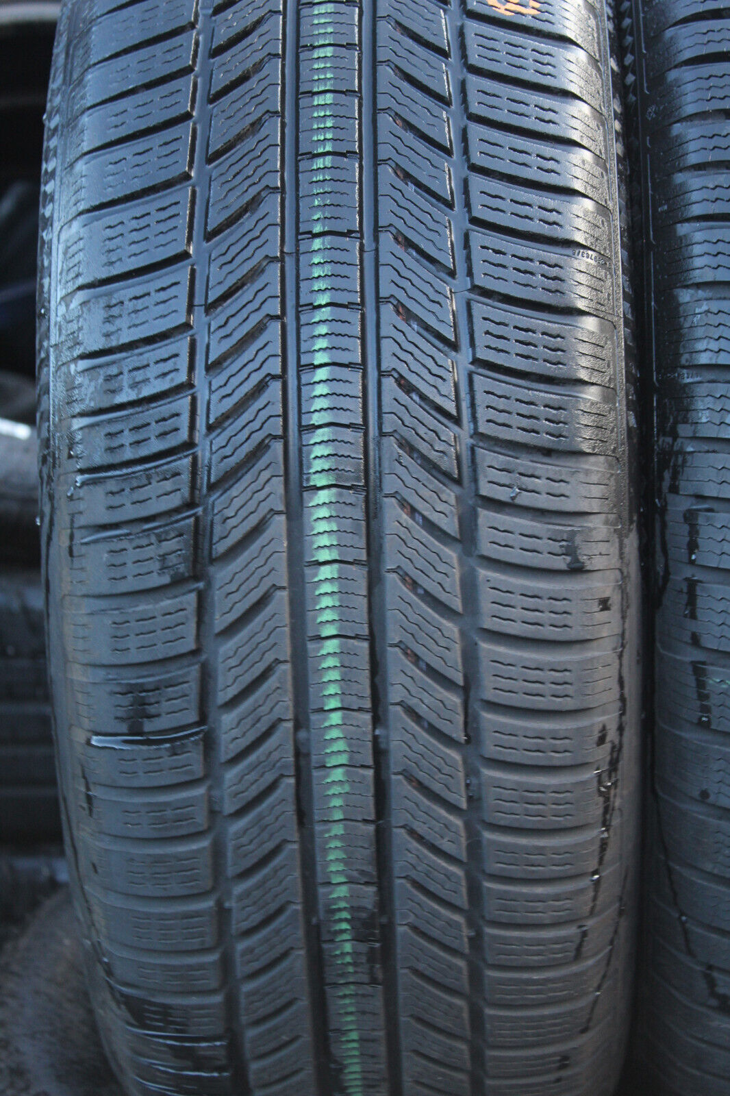 255 55 19 Continental, Winter XL, M+S, 111V, x2 A Pair 7.5mm (F1_tyres) FO L2998
