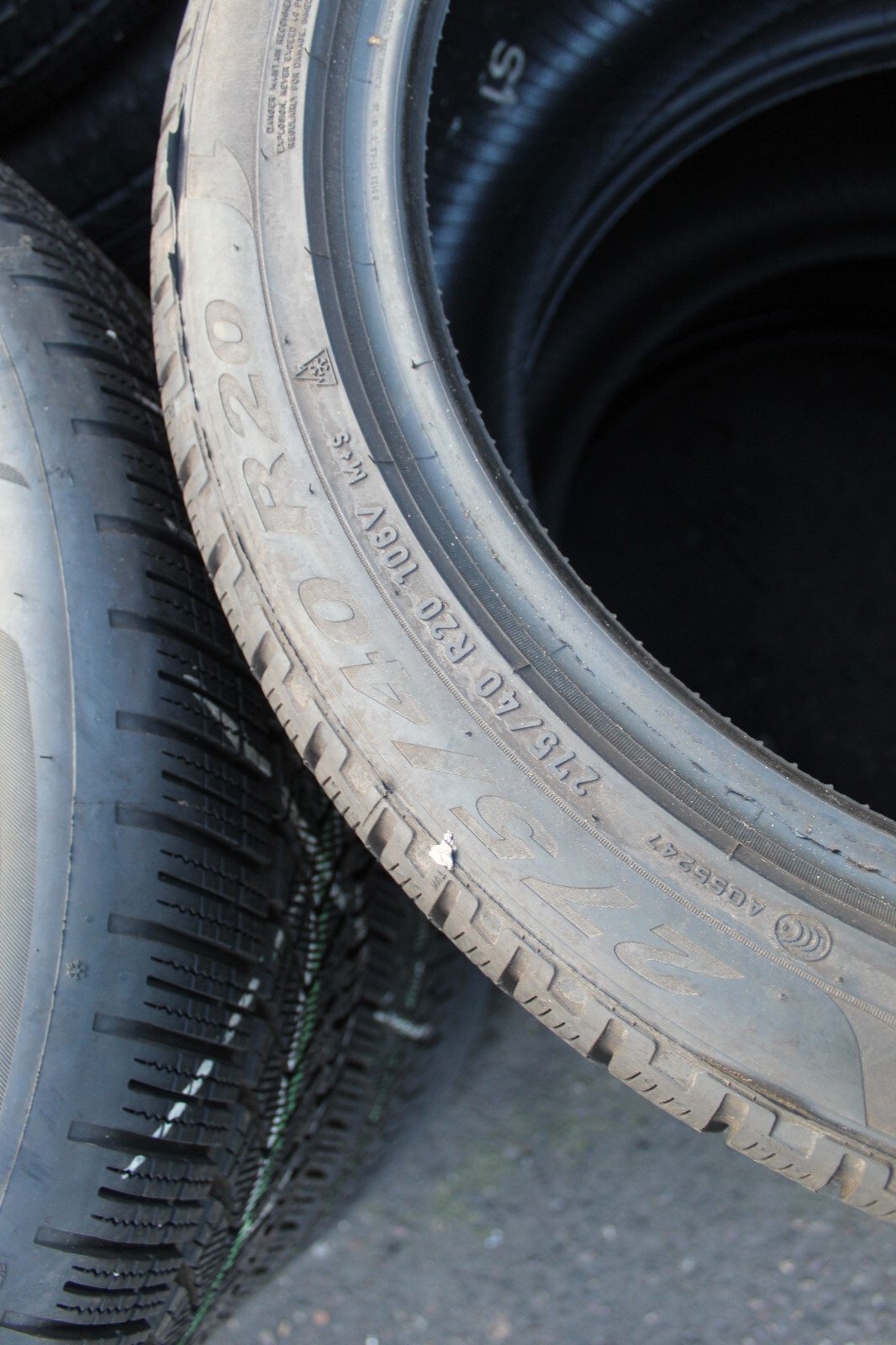 275 40 20 Pirelli, Winter, XL, M+S, 106V, x2 A Pair 6.0mm (F1_tyres) L3074