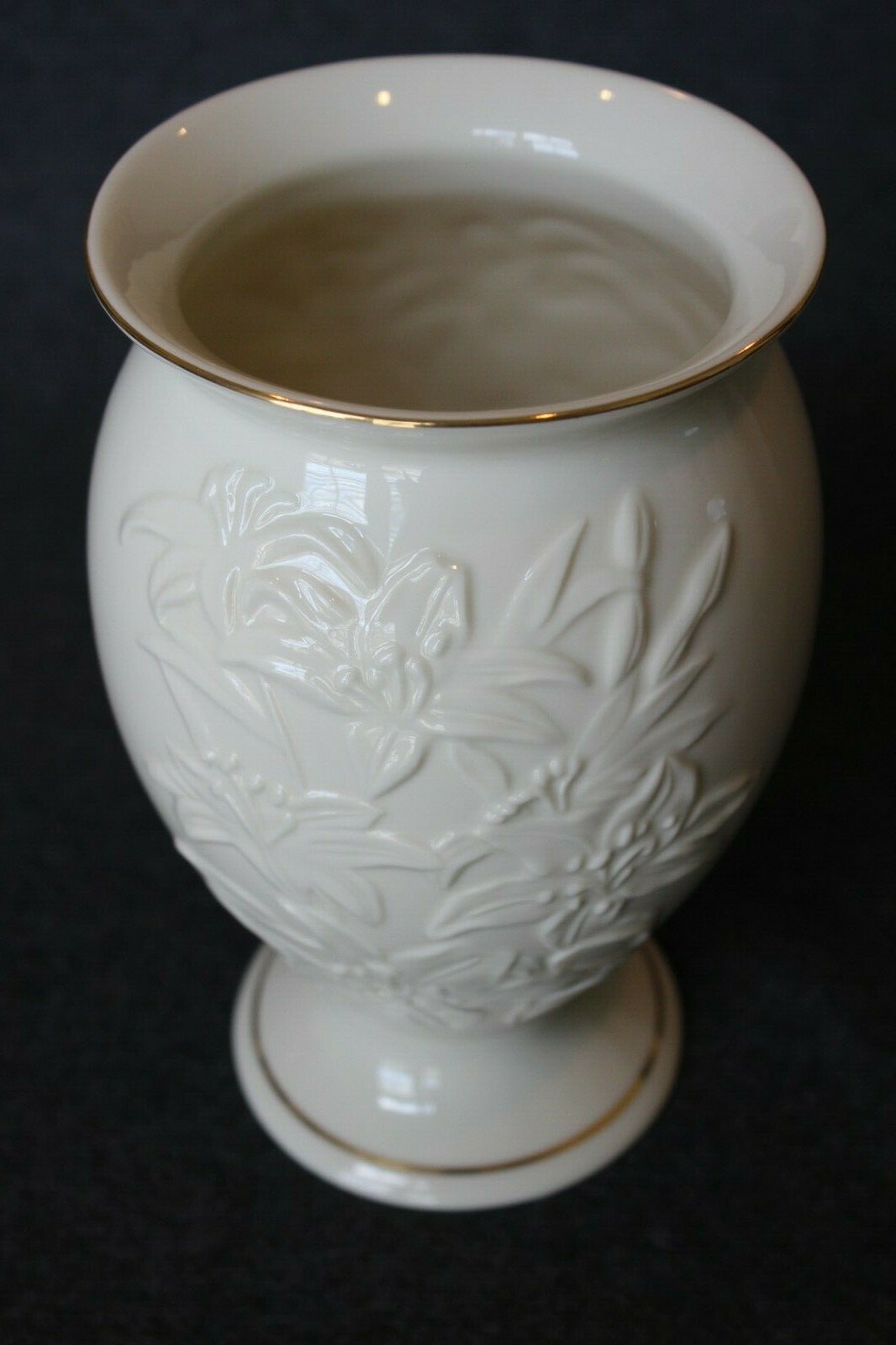 Lenox Footed Vase, Tiger Lily Pattern W/Gold Trim, Ivory Porcelain China