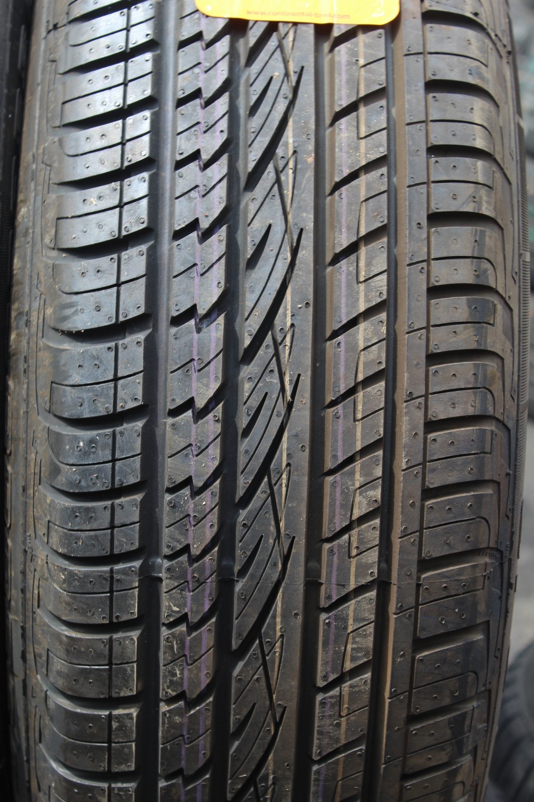 New 235 60 18 Continental, Cross Contact, AO, 107W, x1 Tyre (F1_tyres) L3703