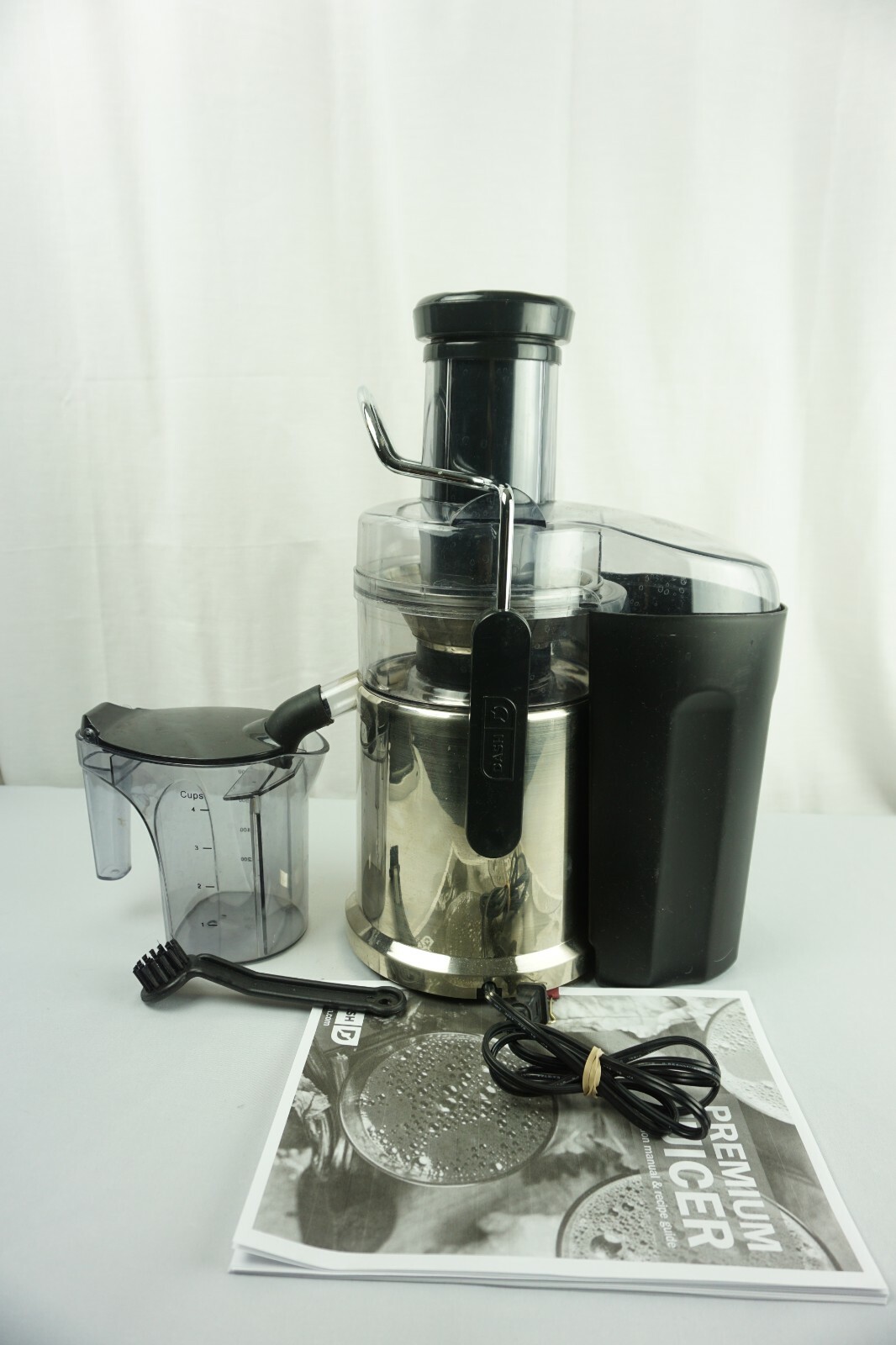 Dash Premium Juice Extractor Chrome Powerful Easy Clean JB001CM R 3 590 293935574100