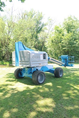 2007' Genie S-40 Boom Lift, Duetz Diesel, 40' Manlift, 4x4 Drive, JLG 400S