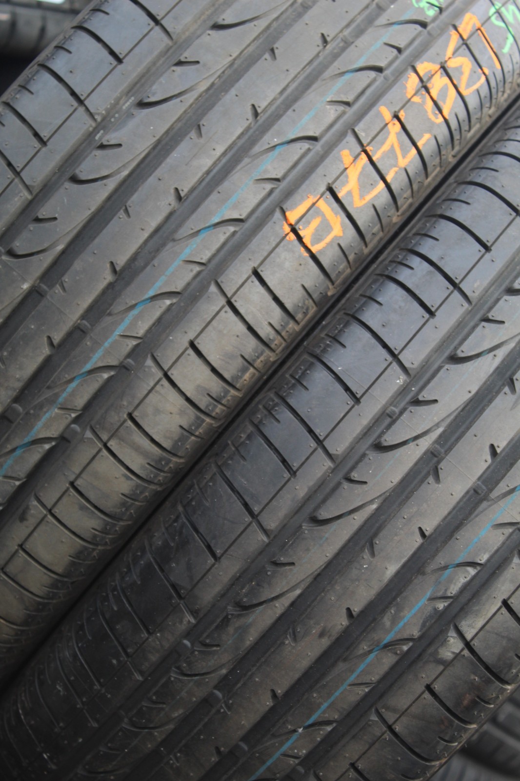 New 245 65 17 Bridgestone, Dueler HP Sport, XL, 111H, x1 Tyre (F1_tyres) L3877