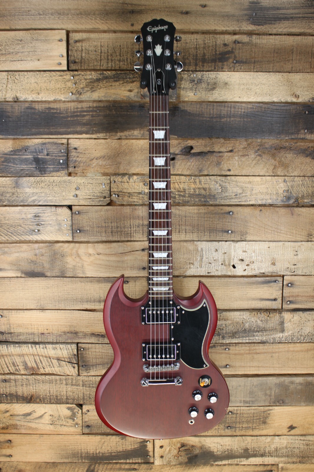Epiphone SG Standard '61 Electric Guitar - Vintage Cherry Epiphone SG Standard '61 Electric Guitar - Vintage Cherry