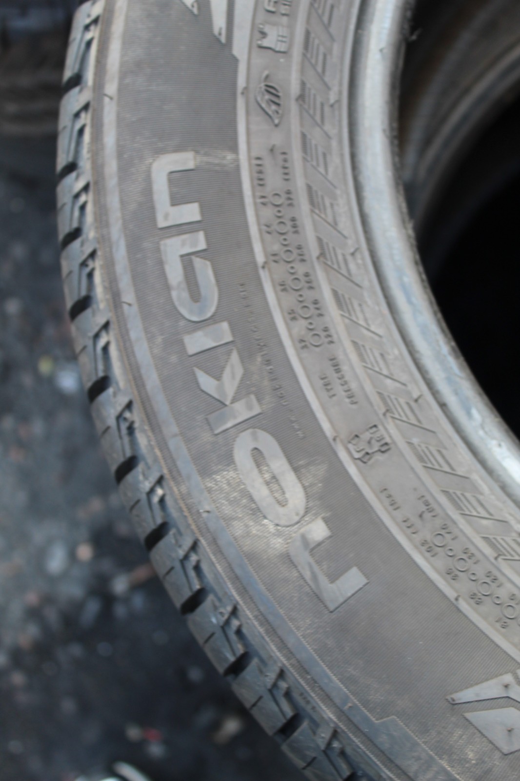 235 60 16 Nokian, Line SUV, 100H, x2 A Pair 8.0mm (F1_tyres) L3812