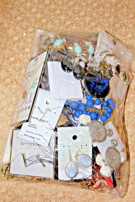 Nordstrom multi brands mixed jewelry lot  50+ items   #1